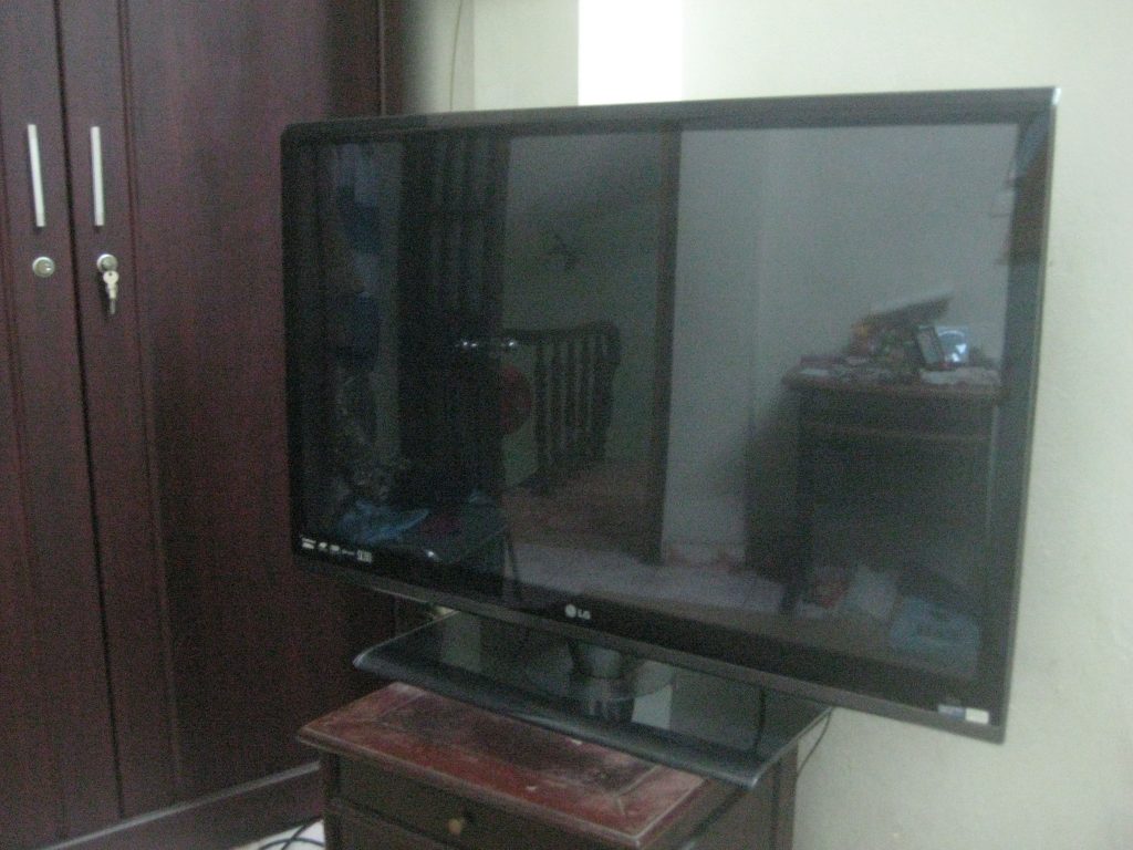 Mua ti vi cũ tận nơi, báo giá tốt nhất