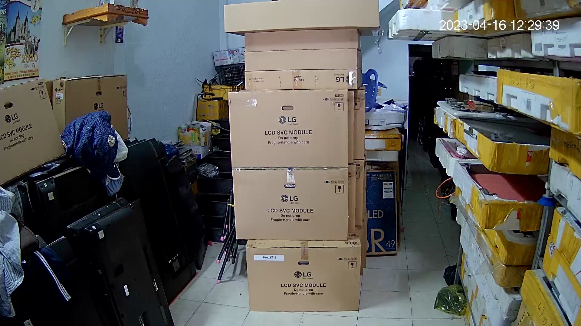Thay màn hình tivi LG 43 inch chính hãng giá bao nhiêu? 2 thay man hinh tivi LG 43 inch gia bao nhieu