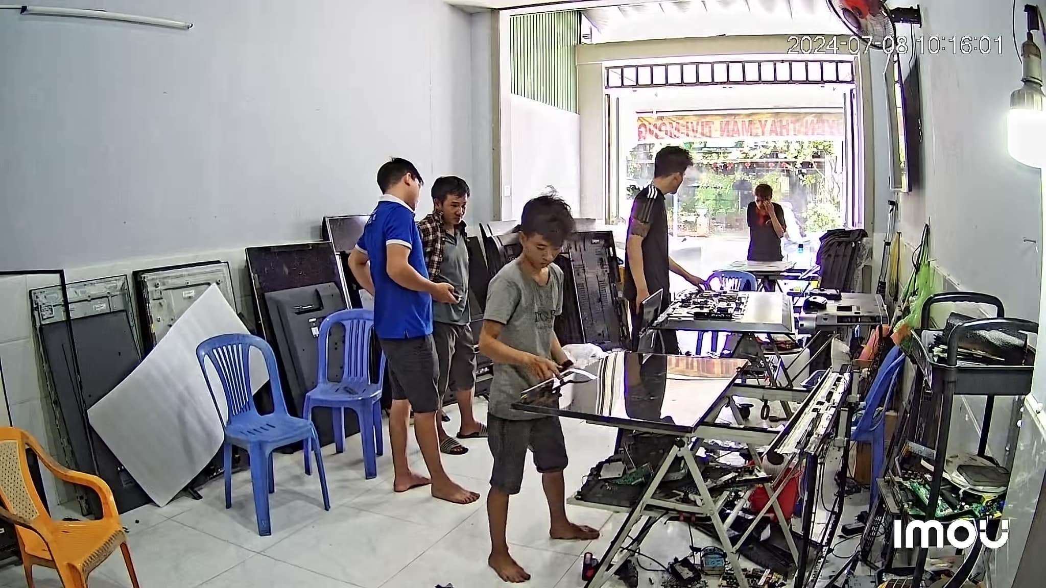 thay màn hình tivi LG 43 inch hà nội thay màn hình tivi LG 43 inch hà nội